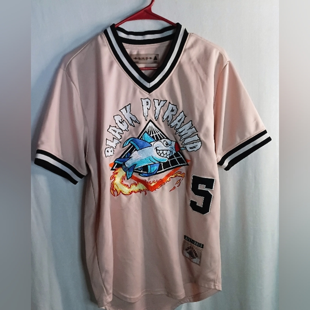 Black Pyramid Baseball Jersey Men's Size L